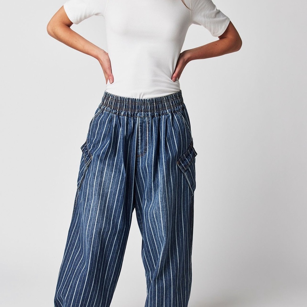 One Teaspoon parachute  Striped Wide-Leg Cargo Pants in Blue